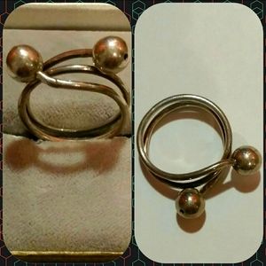 STERLING SILVER RING